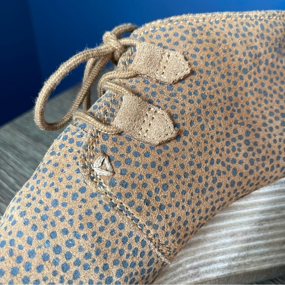 Womens TOMS Kala Tan Mini Cheetah Suede Booties Boot Wedge Size 6.5 Lace Up - Picture 10 of 14